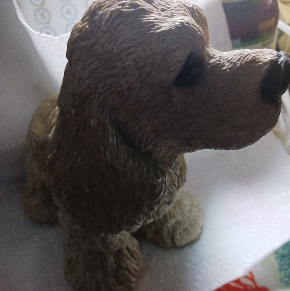 Classic Critters Buff Cocker Spaniel seal on bottom